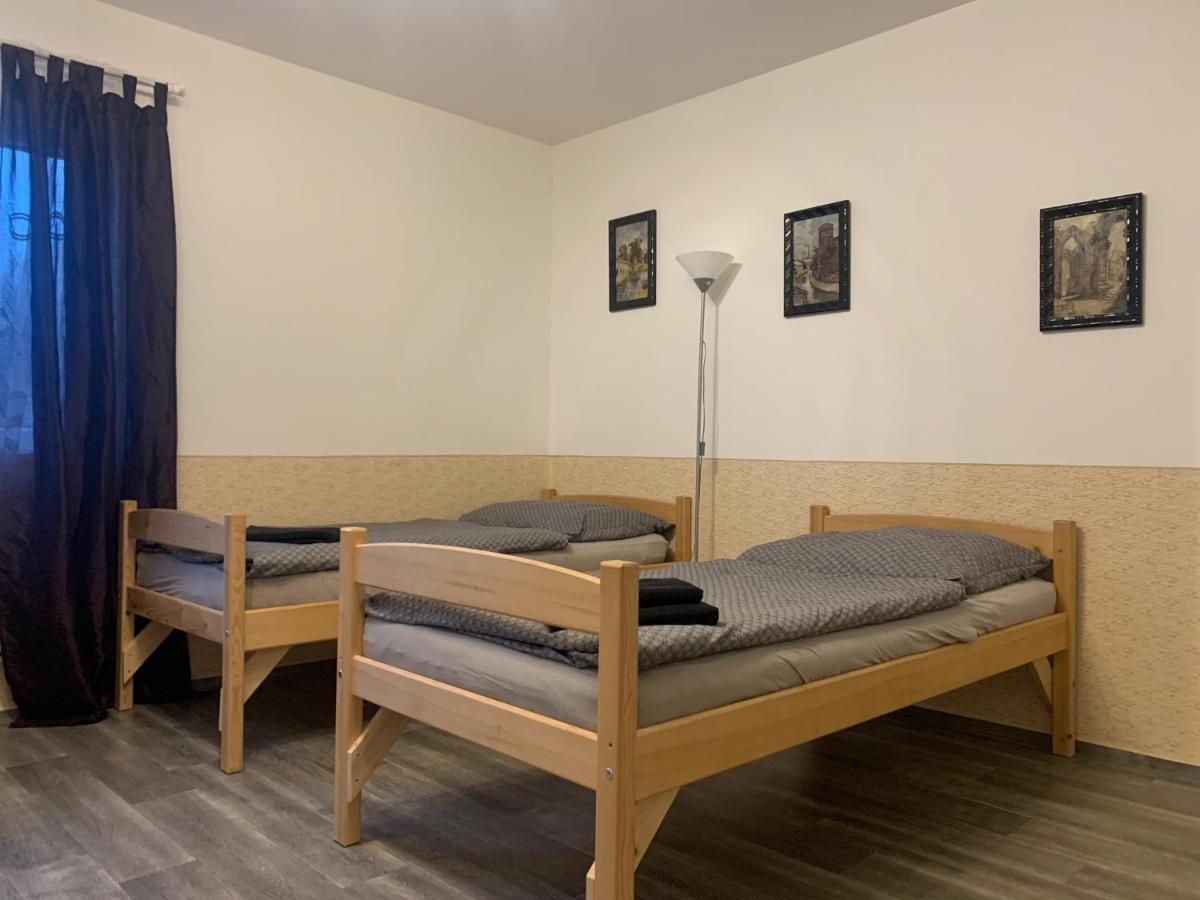 Penzion U Jezera Hotell Konstantinovy Lázně Exteriör bild