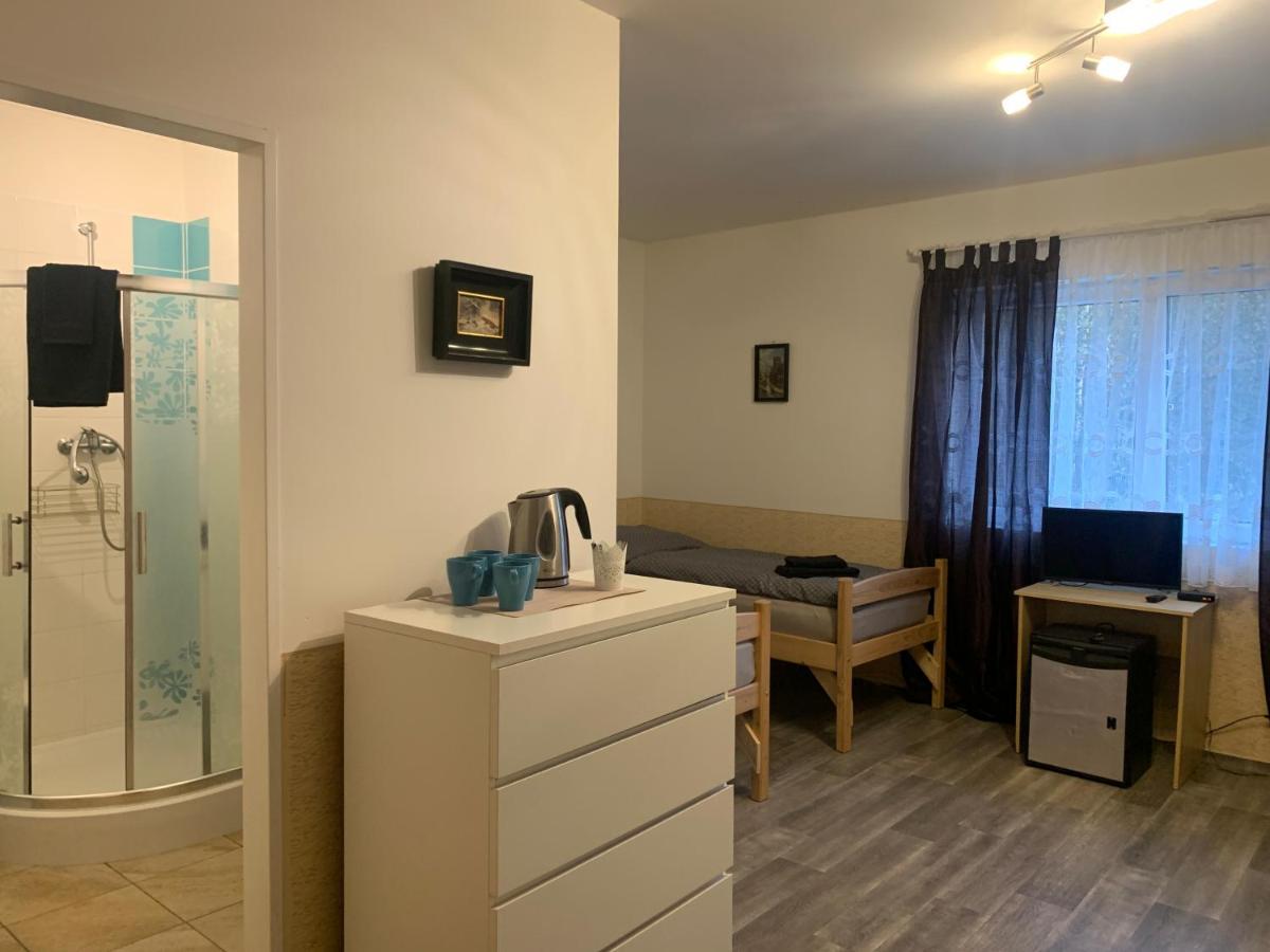 Penzion U Jezera Hotell Konstantinovy Lázně Exteriör bild