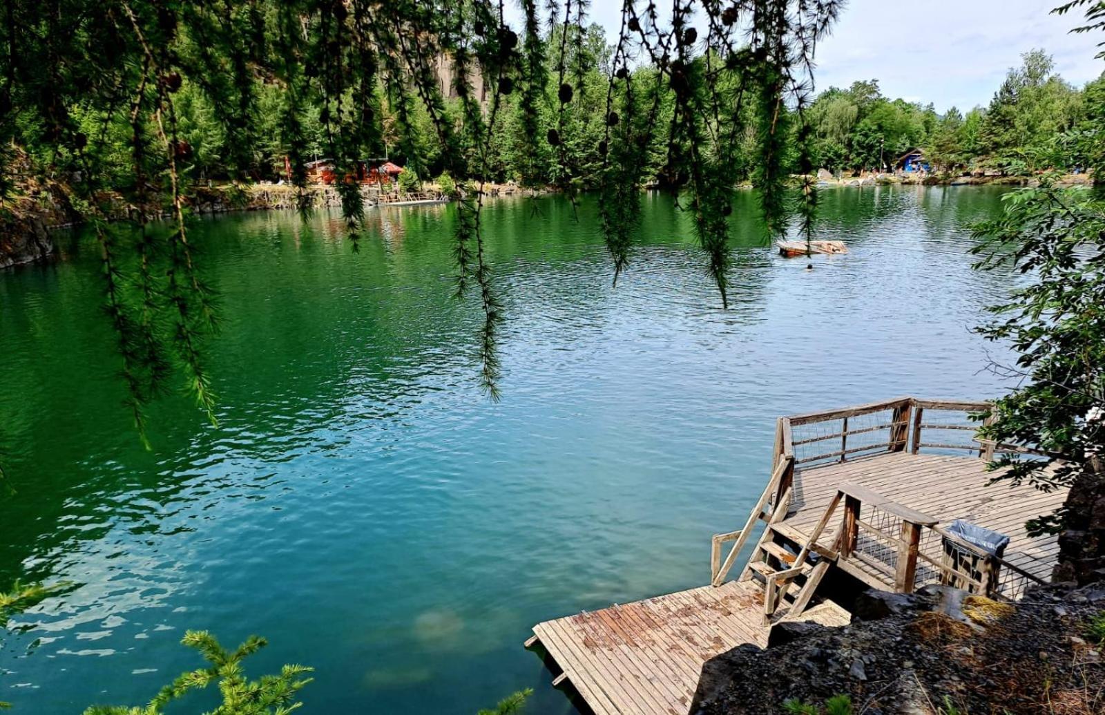 Penzion U Jezera Hotell Konstantinovy Lázně Exteriör bild